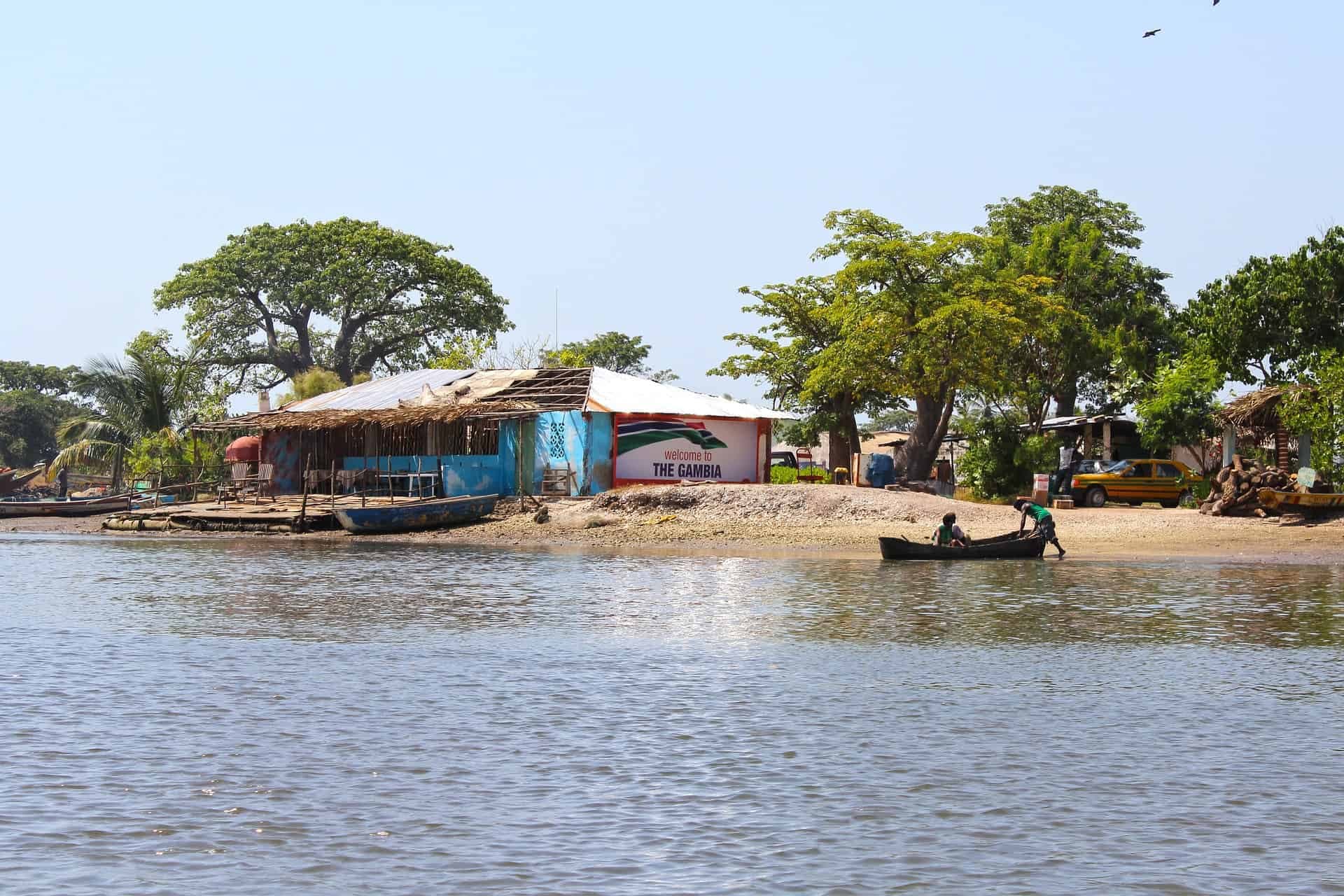 Rivier in Gambia.